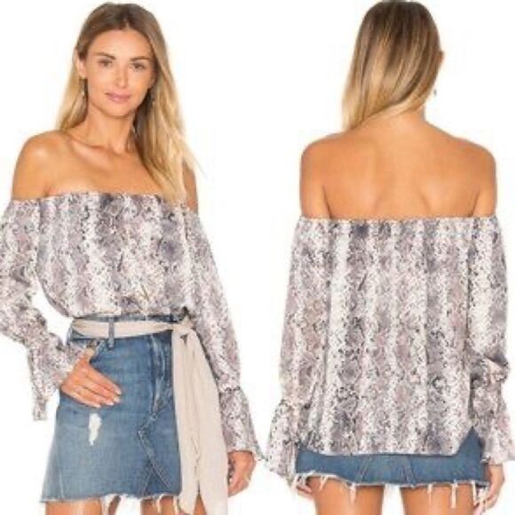 EUC L'Academie Button Up Off Shoulder Bell Python Snake Bell Sleeves XS - Picture 1 of 8